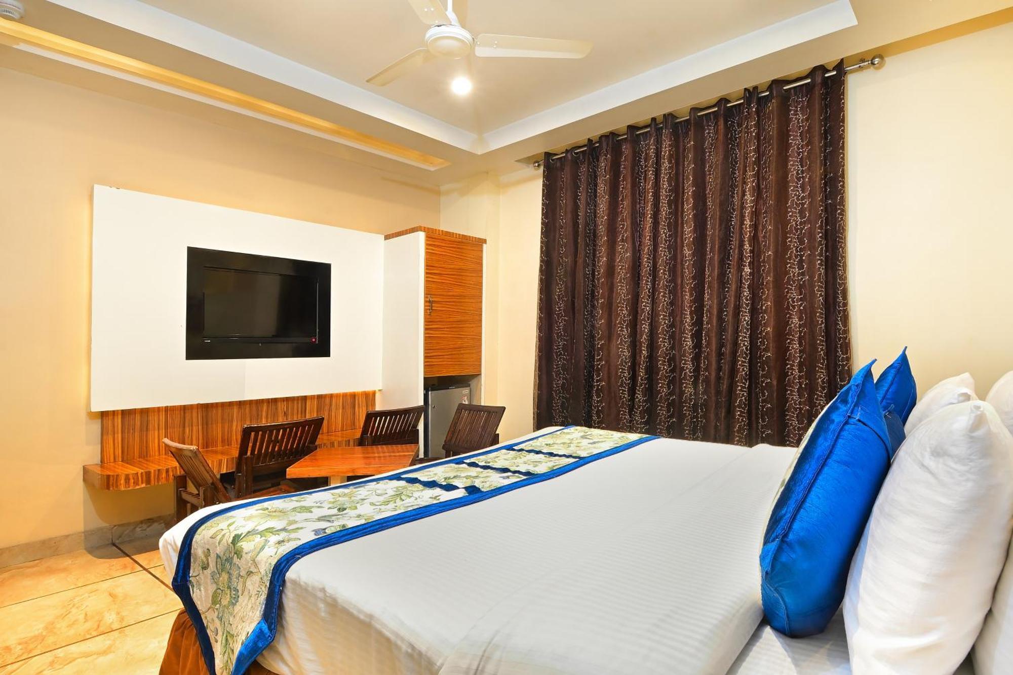 Hotel Hari Piorko Grand - 2 Min From New Delhi Railway Station Экстерьер фото