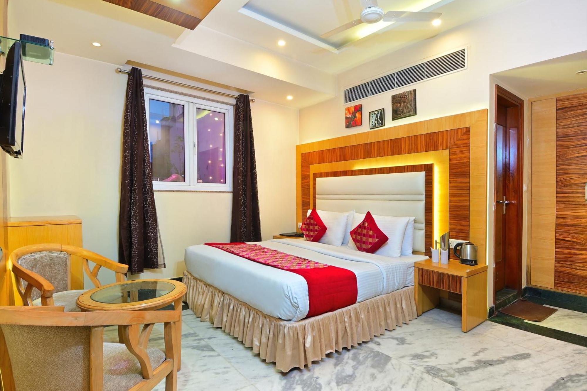 Hotel Hari Piorko Grand - 2 Min From New Delhi Railway Station Экстерьер фото