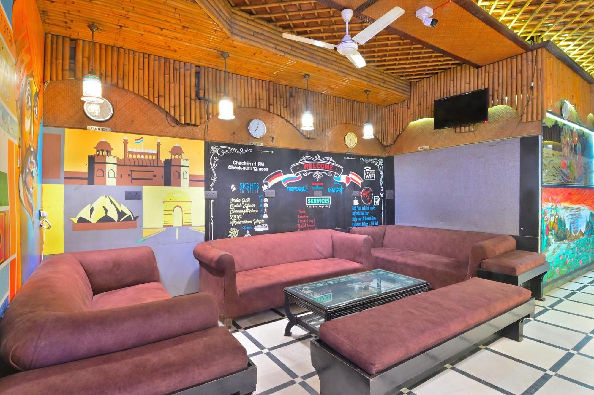 Hotel Hari Piorko Grand - 2 Min From New Delhi Railway Station Экстерьер фото